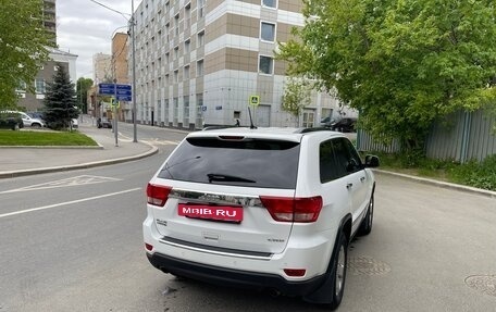 Jeep Grand Cherokee, 2012 год, 1 850 000 рублей, 10 фотография