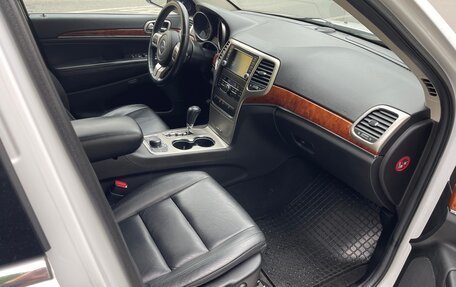 Jeep Grand Cherokee, 2012 год, 1 850 000 рублей, 19 фотография