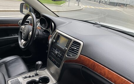 Jeep Grand Cherokee, 2012 год, 1 850 000 рублей, 22 фотография