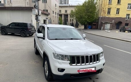 Jeep Grand Cherokee, 2012 год, 1 850 000 рублей, 18 фотография