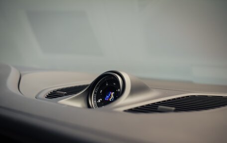 Porsche Cayenne III, 2024 год, 15 500 000 рублей, 16 фотография