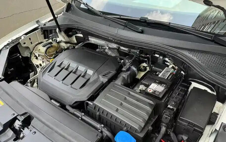 Volkswagen Tiguan II, 2022 год, 2 750 000 рублей, 23 фотография
