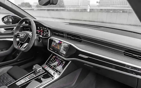 Audi RS 6, 2022 год, 13 600 000 рублей, 7 фотография