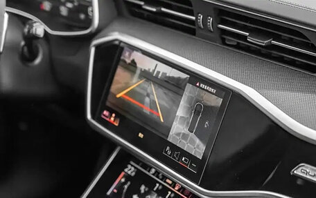 Audi RS 6, 2022 год, 13 600 000 рублей, 14 фотография