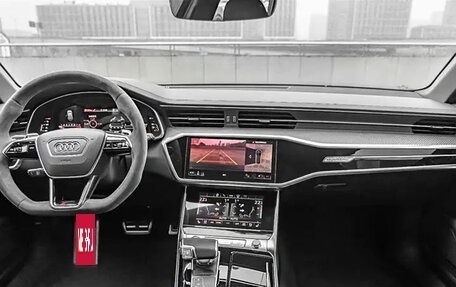 Audi RS 6, 2022 год, 13 600 000 рублей, 11 фотография