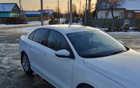 Volkswagen Jetta VI, 2011 год, 999 999 рублей, 4 фотография