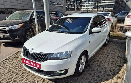 Skoda Rapid I, 2017 год, 1 300 000 рублей, 4 фотография