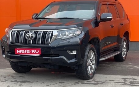 Toyota Land Cruiser Prado 150 рестайлинг 2, 2017 год, 5 270 000 рублей, 2 фотография