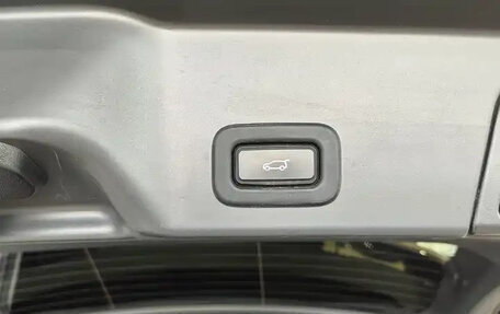 Land Rover Range Rover Evoque II, 2022 год, 3 045 000 рублей, 16 фотография