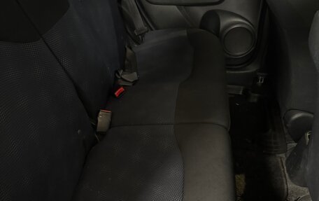 Honda Fit III, 2010 год, 650 000 рублей, 12 фотография