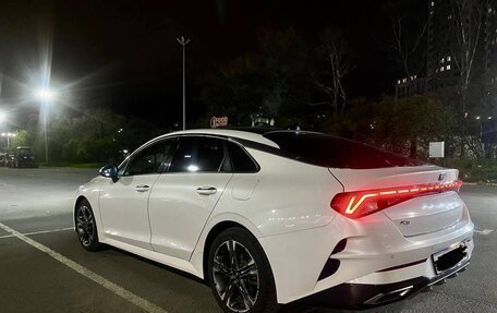 KIA K5, 2020 год, 2 090 000 рублей, 21 фотография