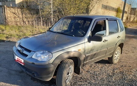 Chevrolet Niva I рестайлинг, 2010 год, 425 000 рублей, 1 фотография