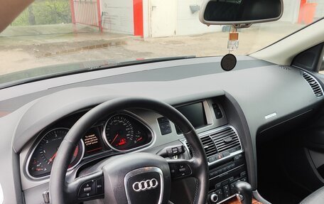 Audi Q7, 2008 год, 1 650 000 рублей, 17 фотография