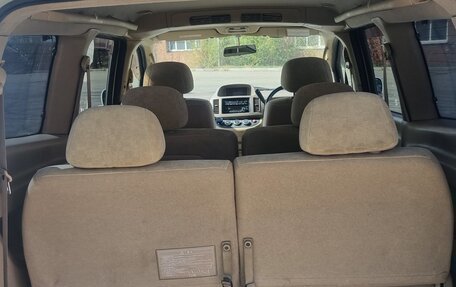 Nissan Serena II, 2003 год, 520 000 рублей, 3 фотография