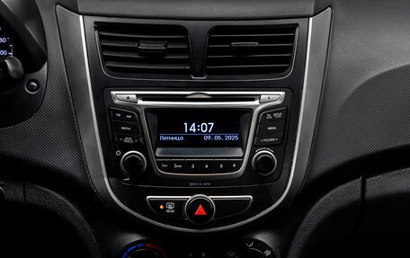 Hyundai Solaris II рестайлинг, 2016 год, 950 000 рублей, 18 фотография