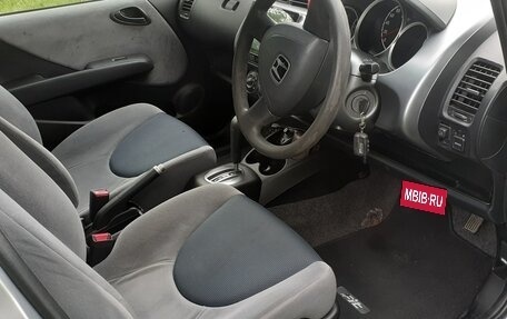 Honda Fit III, 2002 год, 555 000 рублей, 7 фотография