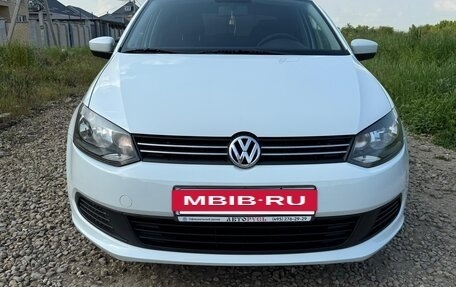 Volkswagen Polo VI (EU Market), 2014 год, 1 045 000 рублей, 3 фотография