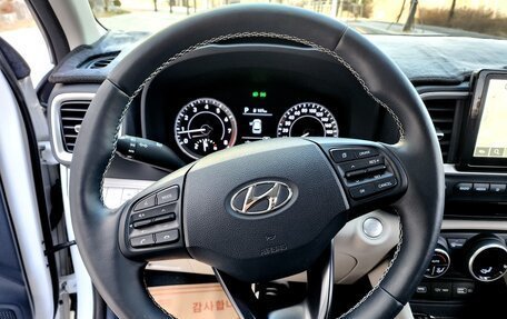 Hyundai Venue I, 2022 год, 1 664 000 рублей, 11 фотография