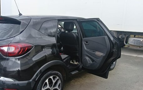 Renault Kaptur I рестайлинг, 2018 год, 1 490 000 рублей, 4 фотография