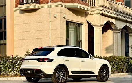 Porsche Macan I рестайлинг, 2022 год, 4 790 000 рублей, 7 фотография