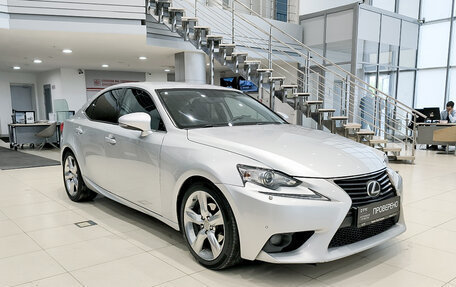 Lexus IS III, 2013 год, 1 980 000 рублей, 3 фотография
