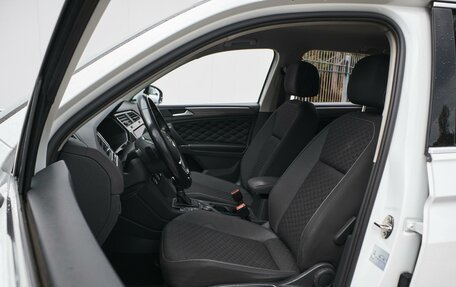 Volkswagen Tiguan II, 2018 год, 2 849 000 рублей, 11 фотография