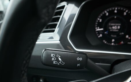 Volkswagen Tiguan II, 2018 год, 2 849 000 рублей, 21 фотография