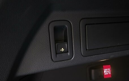 Volkswagen Tiguan II, 2018 год, 2 849 000 рублей, 23 фотография
