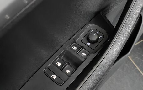 Skoda Karoq I, 2020 год, 2 155 000 рублей, 20 фотография