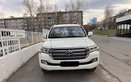 Toyota Land Cruiser 200, 2018 год, 7 500 000 рублей, 1 фотография