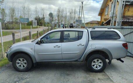 Mitsubishi L200 IV рестайлинг, 2010 год, 1 490 000 рублей, 4 фотография