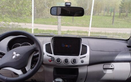 Mitsubishi L200 IV рестайлинг, 2010 год, 1 490 000 рублей, 5 фотография