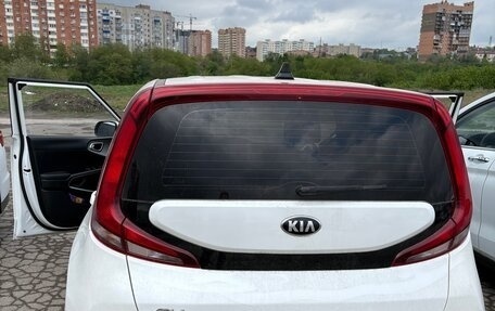 KIA Soul III, 2020 год, 1 950 000 рублей, 3 фотография