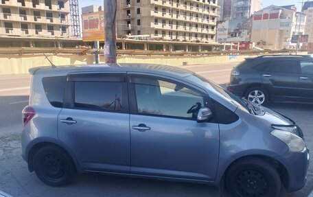 Toyota Ractis I, 2009 год, 650 000 рублей, 3 фотография
