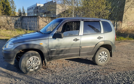 Chevrolet Niva I рестайлинг, 2010 год, 425 000 рублей, 5 фотография