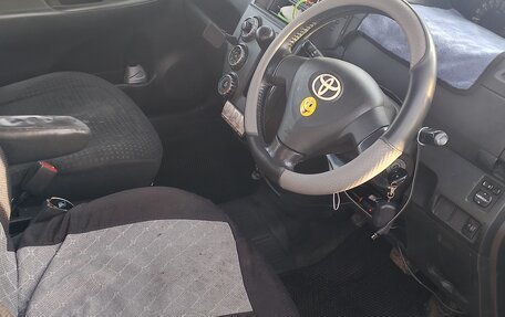 Toyota Ractis I, 2009 год, 650 000 рублей, 7 фотография