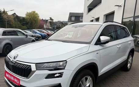 Skoda Karoq I, 2022 год, 2 610 000 рублей, 4 фотография