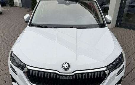 Skoda Karoq I, 2022 год, 2 610 000 рублей, 2 фотография