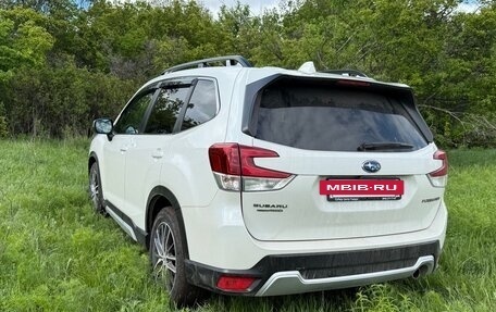 Subaru Forester, 2019 год, 3 550 000 рублей, 6 фотография