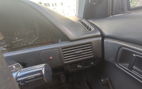 Mazda Familia, 1990 год, 500 000 рублей, 28 фотография