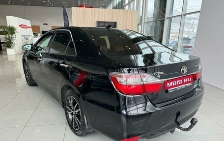 Toyota Camry, 2017 год, 2 390 000 рублей, 3 фотография