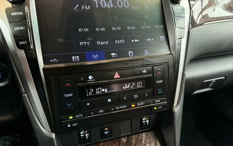Toyota Camry, 2017 год, 2 390 000 рублей, 21 фотография