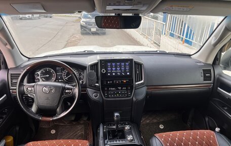 Toyota Land Cruiser 200, 2018 год, 7 500 000 рублей, 6 фотография