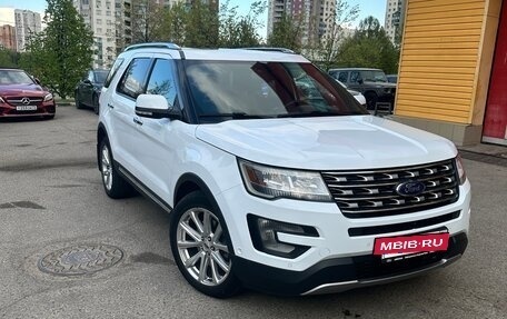 Ford Explorer VI, 2017 год, 2 740 000 рублей, 2 фотография