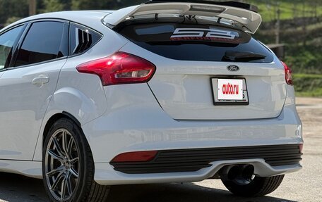 Ford Focus ST III, 2017 год, 1 750 000 рублей, 5 фотография