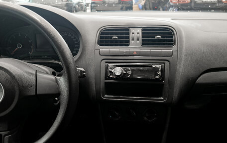 Volkswagen Polo VI (EU Market), 2014 год, 550 000 рублей, 19 фотография