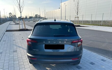 Skoda Karoq I, 2022 год, 2 680 000 рублей, 6 фотография