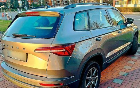 Skoda Karoq I, 2022 год, 2 860 000 рублей, 4 фотография