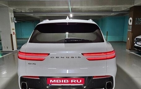 Genesis GV70, 2022 год, 3 350 000 рублей, 4 фотография