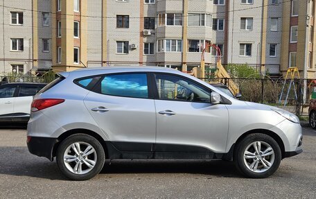 Hyundai ix35 I рестайлинг, 2010 год, 1 130 000 рублей, 3 фотография